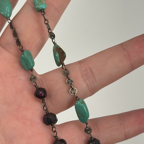 Handmade garnet and turquoise, peace, sign necklace with silver disc chain - Picture 4 of 9